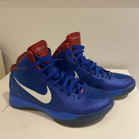 nike zoom hyperdunk flywire